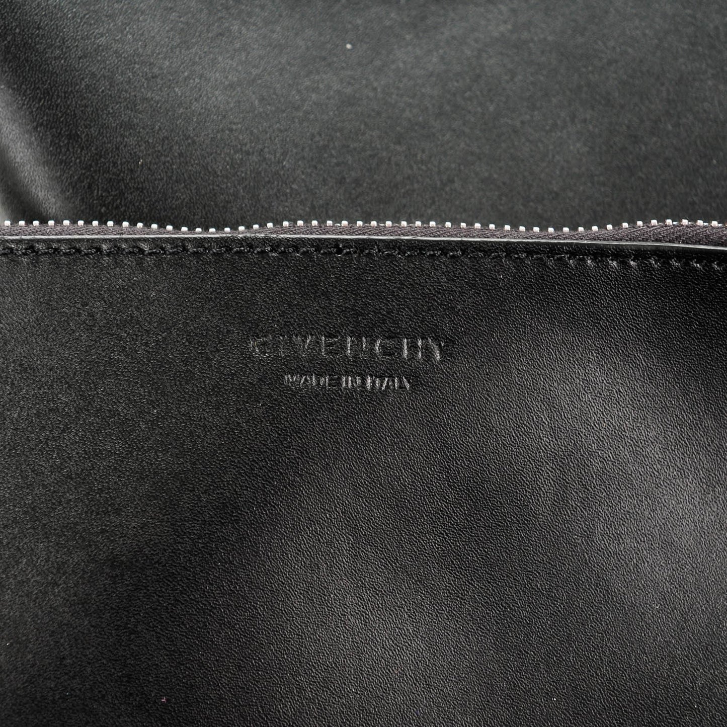 Calfskin Large Antigona Tote Black Beige