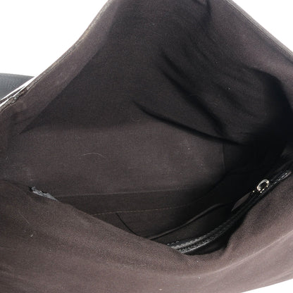 Louis Vuitton Taiga Milo Messenger Glacier 5 of 7