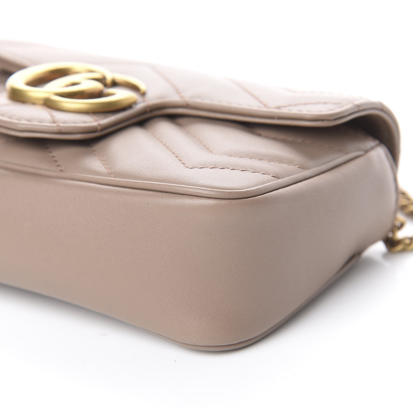 Calfskin Matelasse Super Mini GG Marmont Shoulder Bag Porcelain Rose