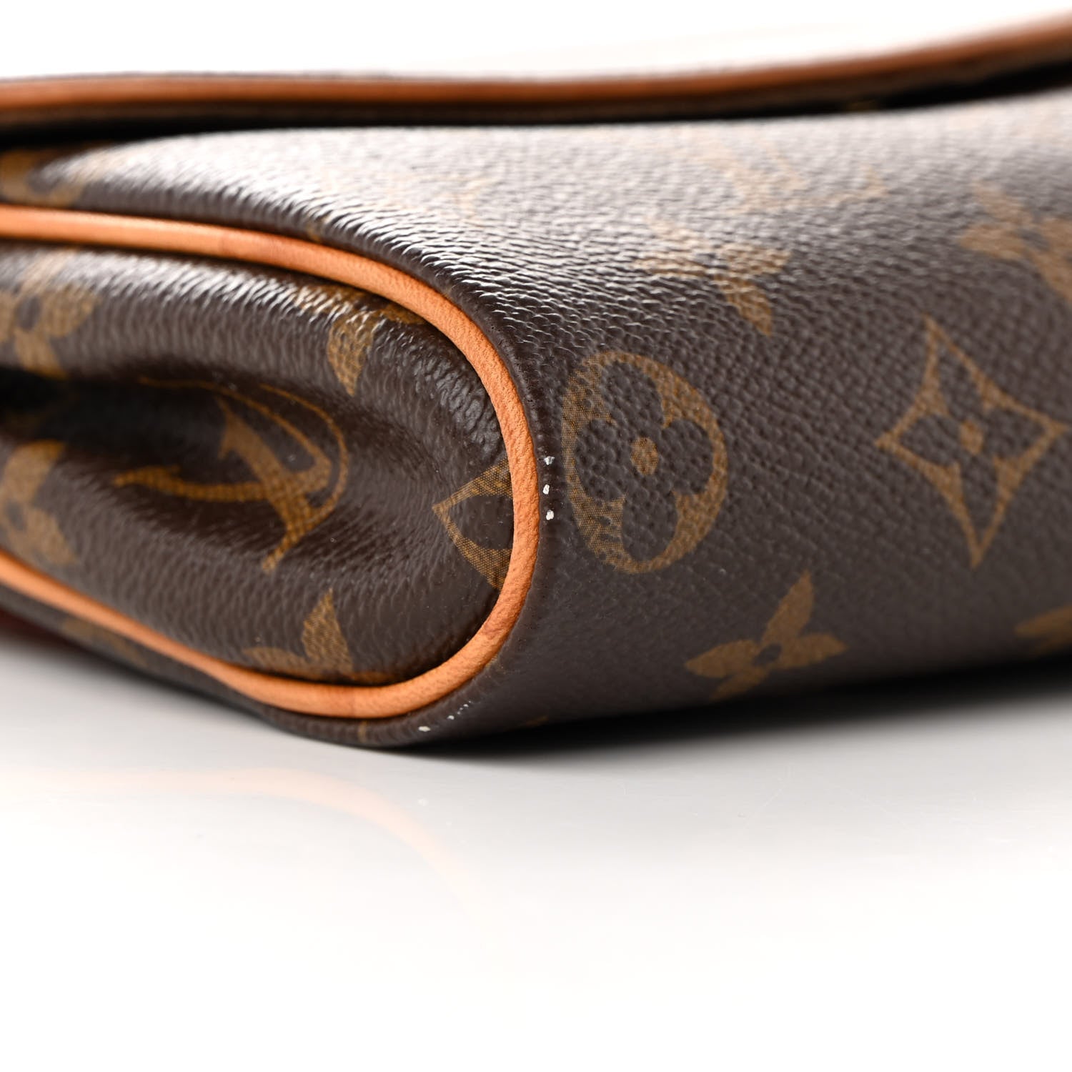 Louis Vuitton Monogram Pochette Friendly S 10 of 14