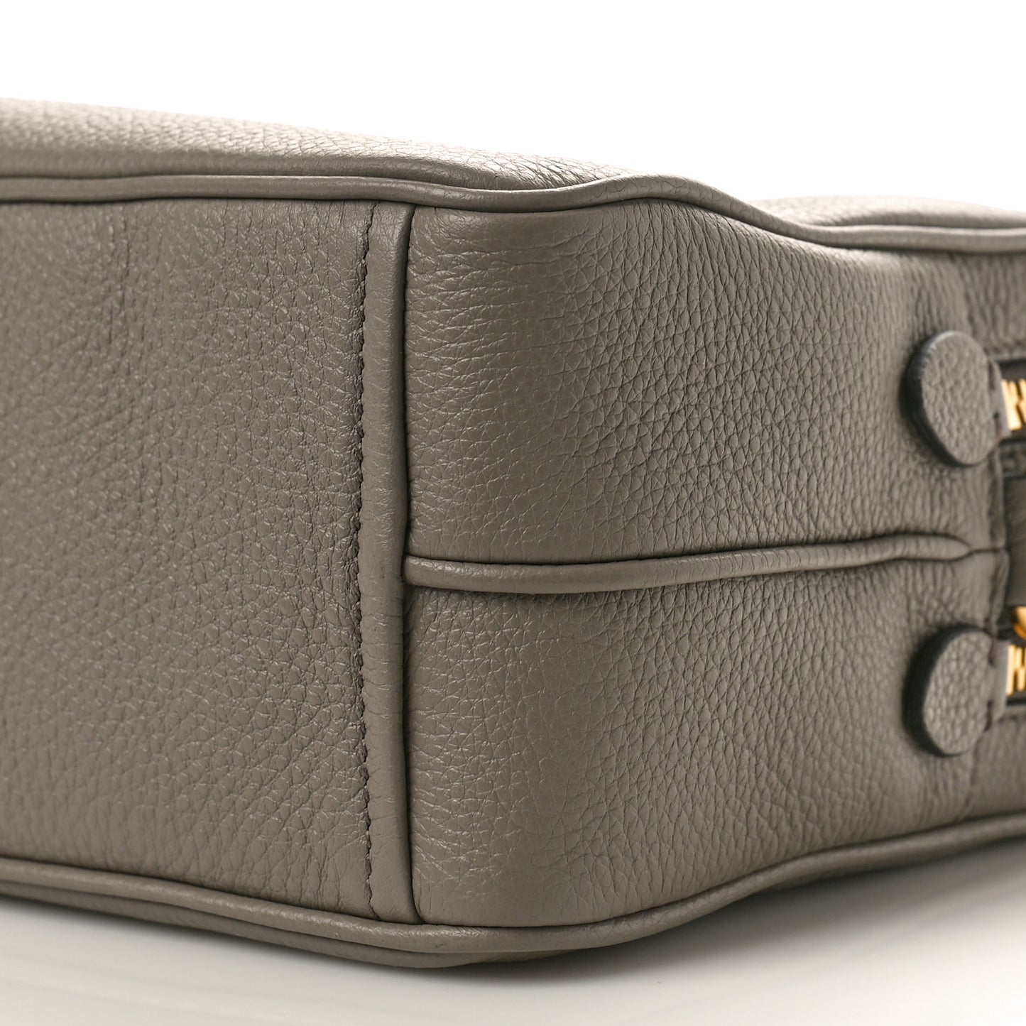 Vitello Phenix Camera Bag Argilla