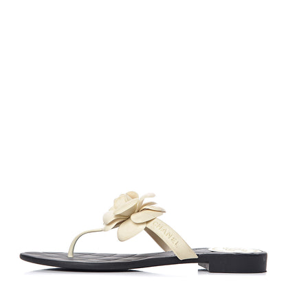 Chanel Jelly Quilted Camellia Thong Sandals 39 Black White 1 of 13