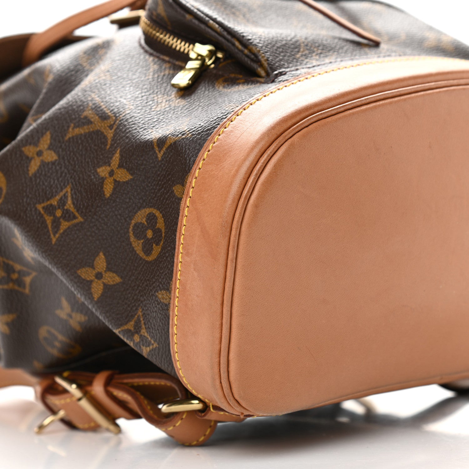 Louis Vuitton Monogram Montsouris MM Backpack 9 of 16