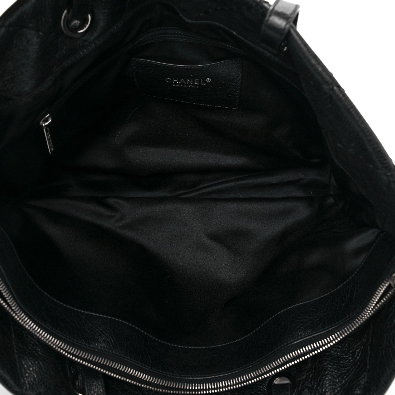 Chanel Glazed Calfskin Large On The Road Tote Black 5 of 10