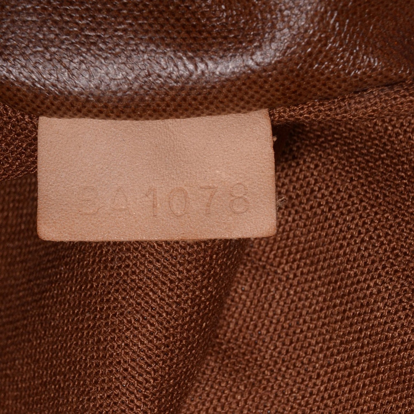 Monogram Eole 60