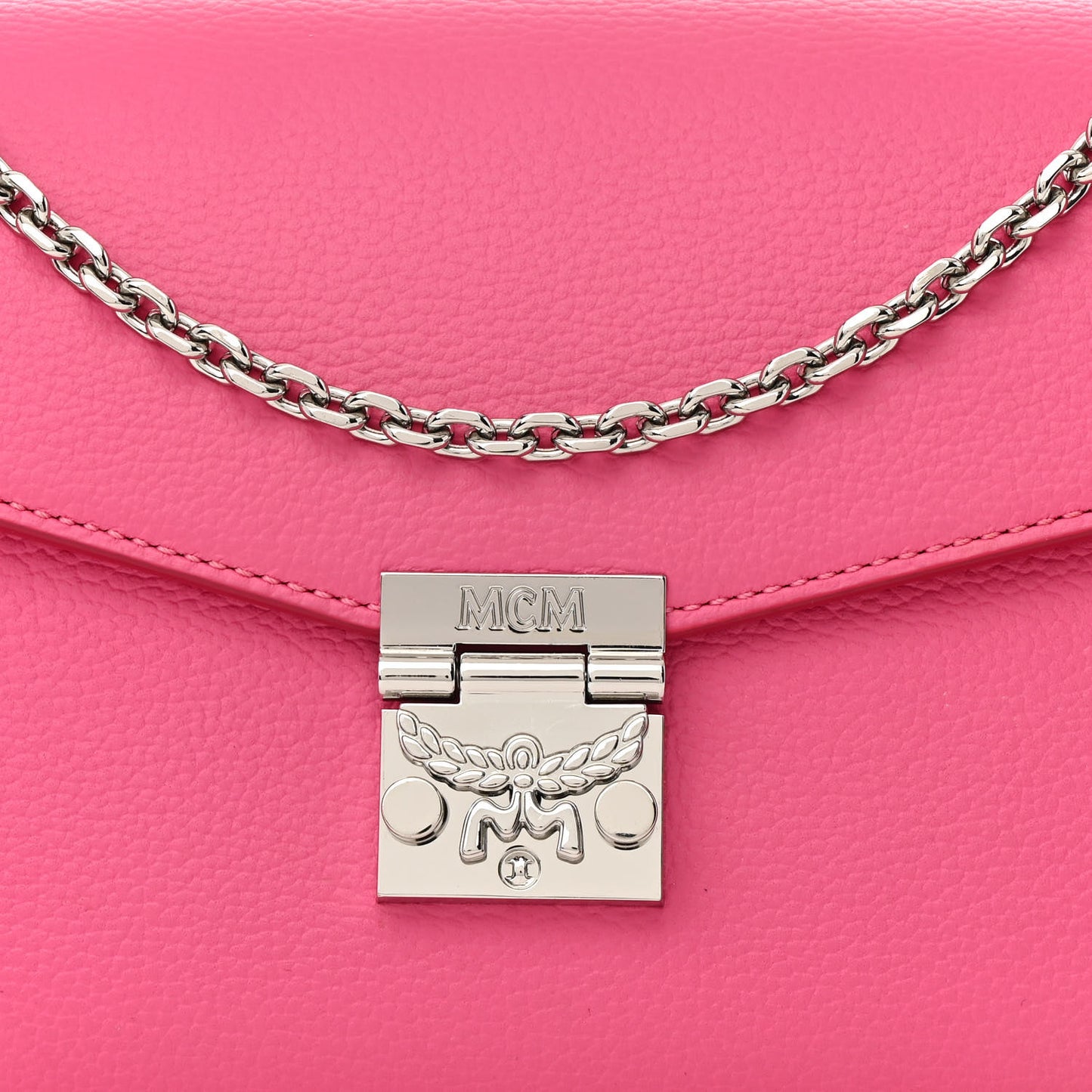 Calfskin Large Patricia Wallet On Chain Pink