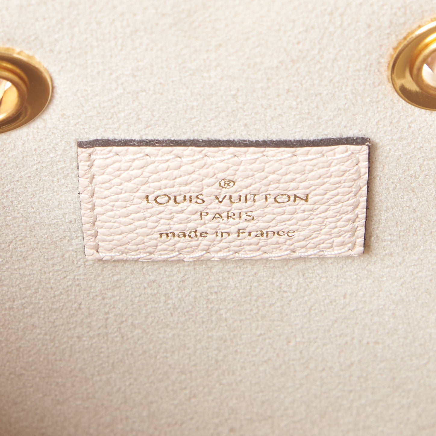 Louis Vuitton Empreinte Monogram Giant By The Pool Neonoe BB Cream Saffron 7 of 8