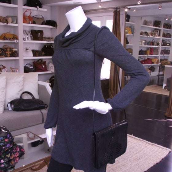 Fendi Leather Flap Cross Body Bag Black 2 of 10