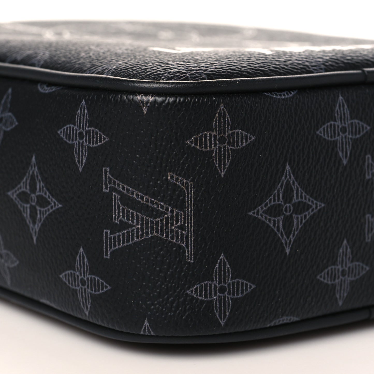 Monogram Eclipse Vivienne Danube PM