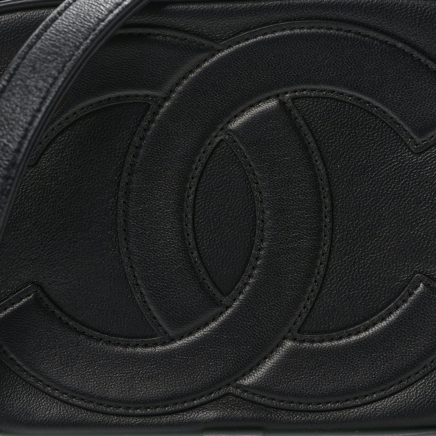Lambskin CC Mania Camera Case Black
