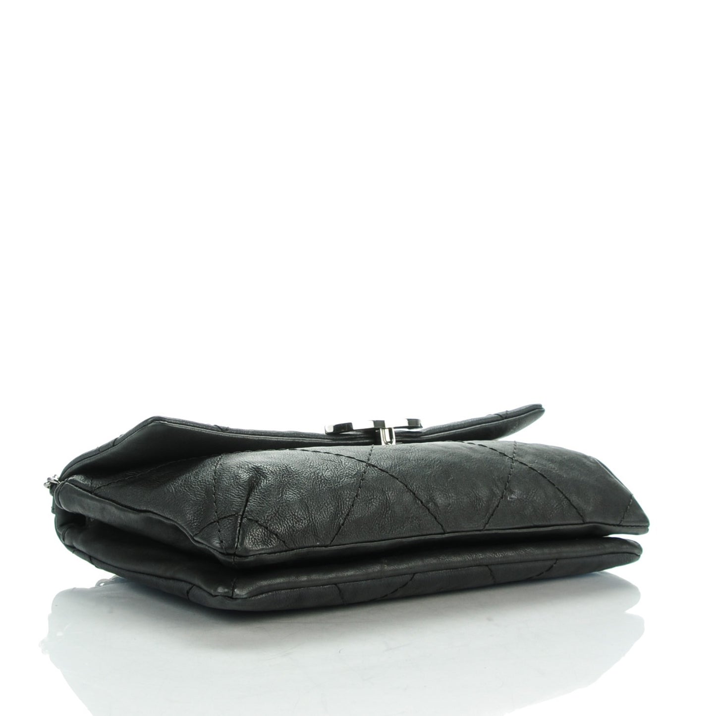Washed Calfskin Diamond Stitch Hamptons Clutch With Chain Black