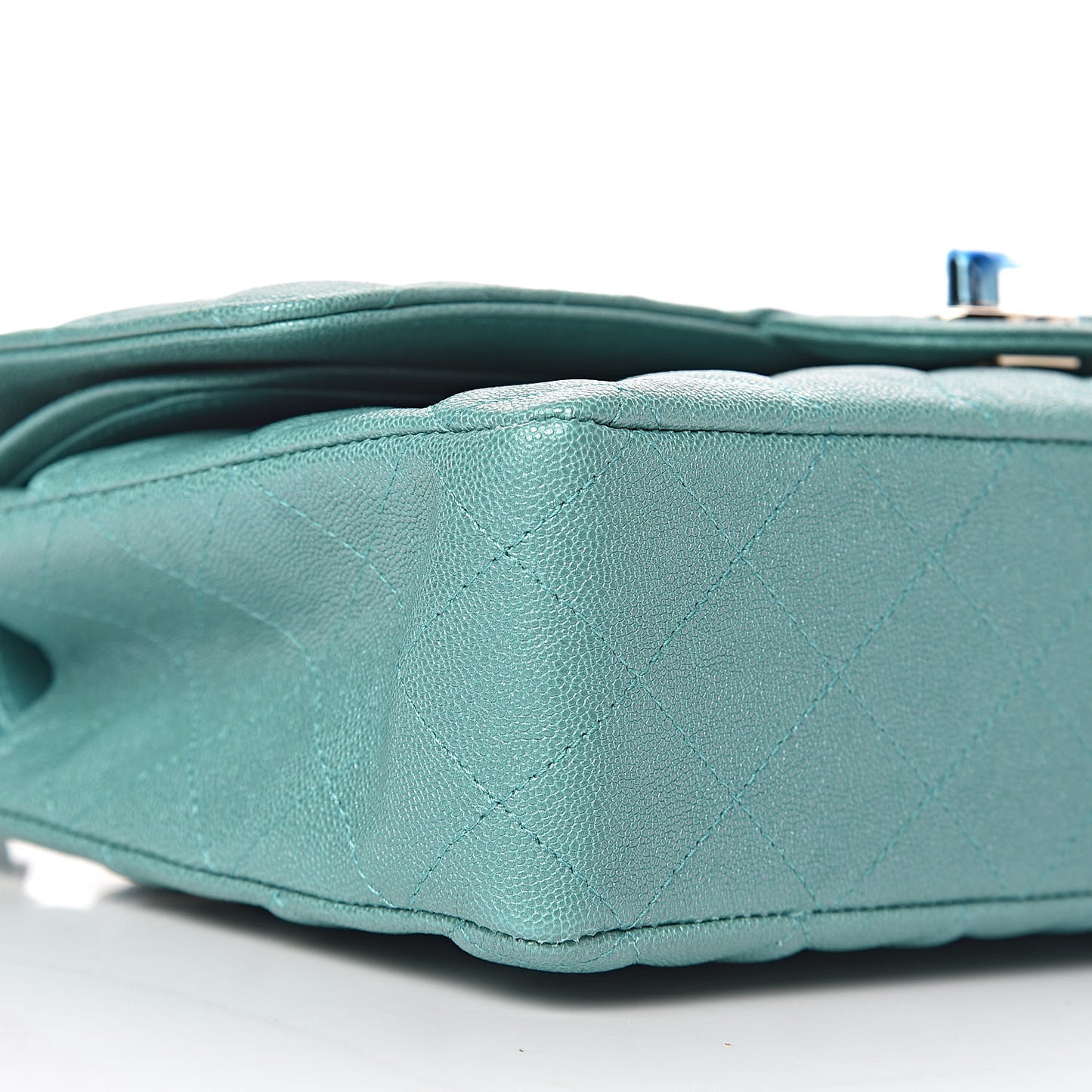 Iridescent Caviar Quilted Medium Double Flap Green