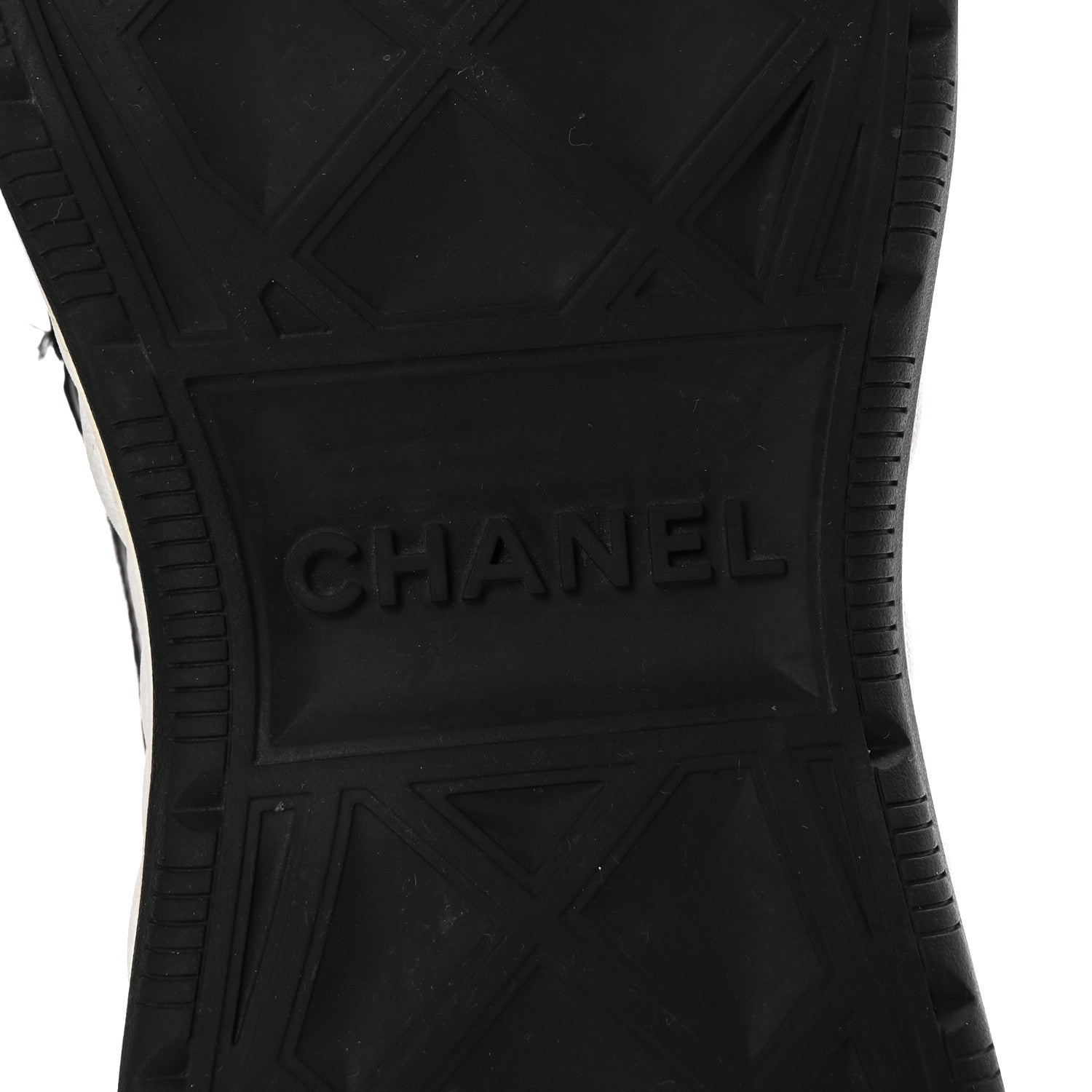 Chanel Velvet Calfskin Mixed Fibers CC Sneakers 38.5 Black 7 of 9