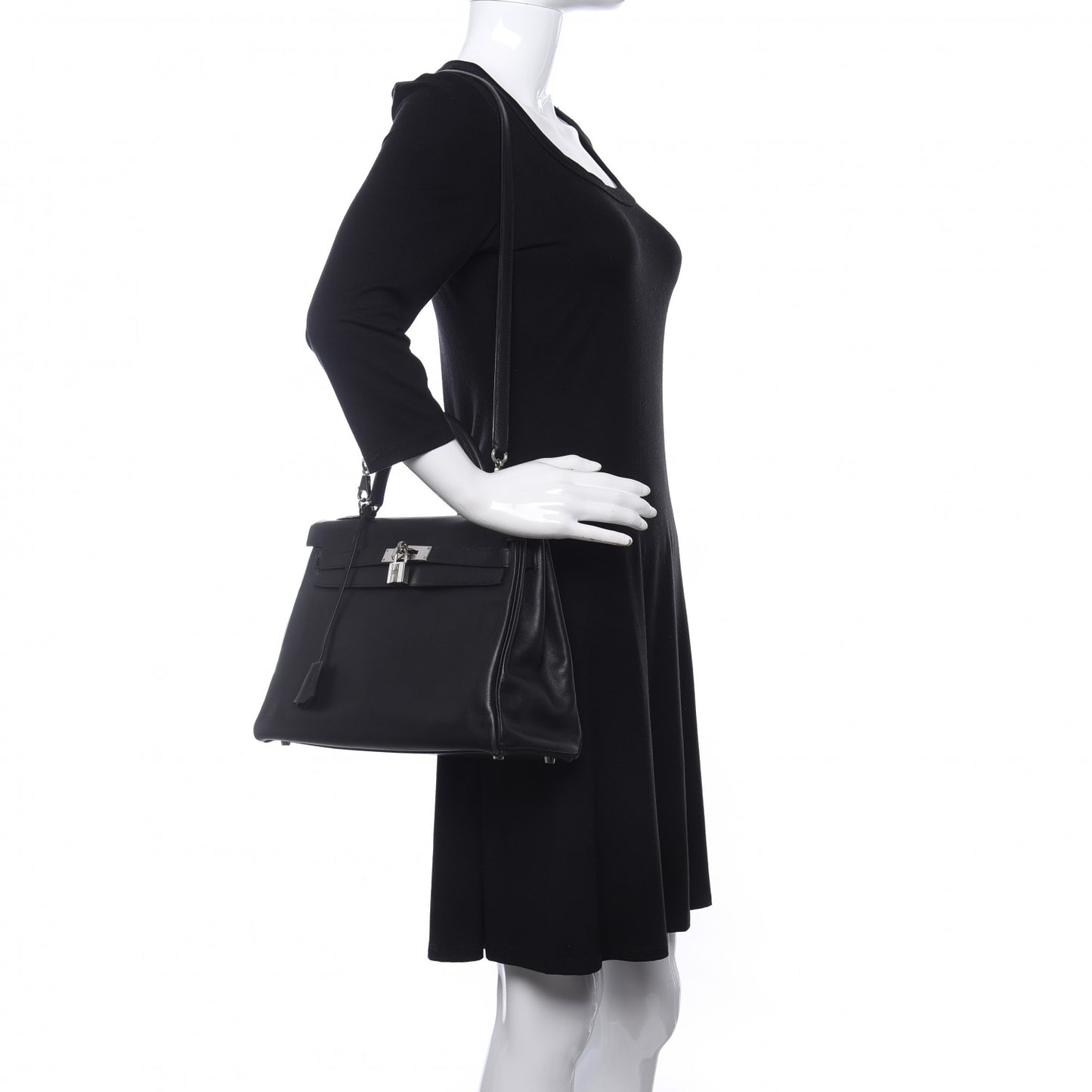 Swift Kelly 32 Black