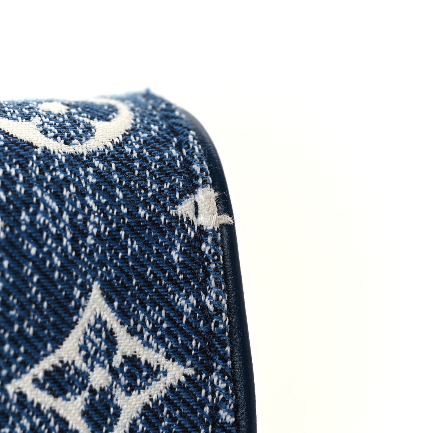 Louis Vuitton Monogram Jacquard Denim Sarah Wallet Bleu 10 of 10