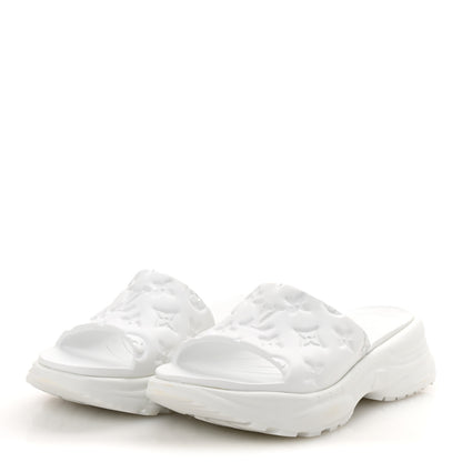 Louis Vuitton Rubber Embossed Monogram Pool 55 Flat Comfort Mule 39 White 4 of 9