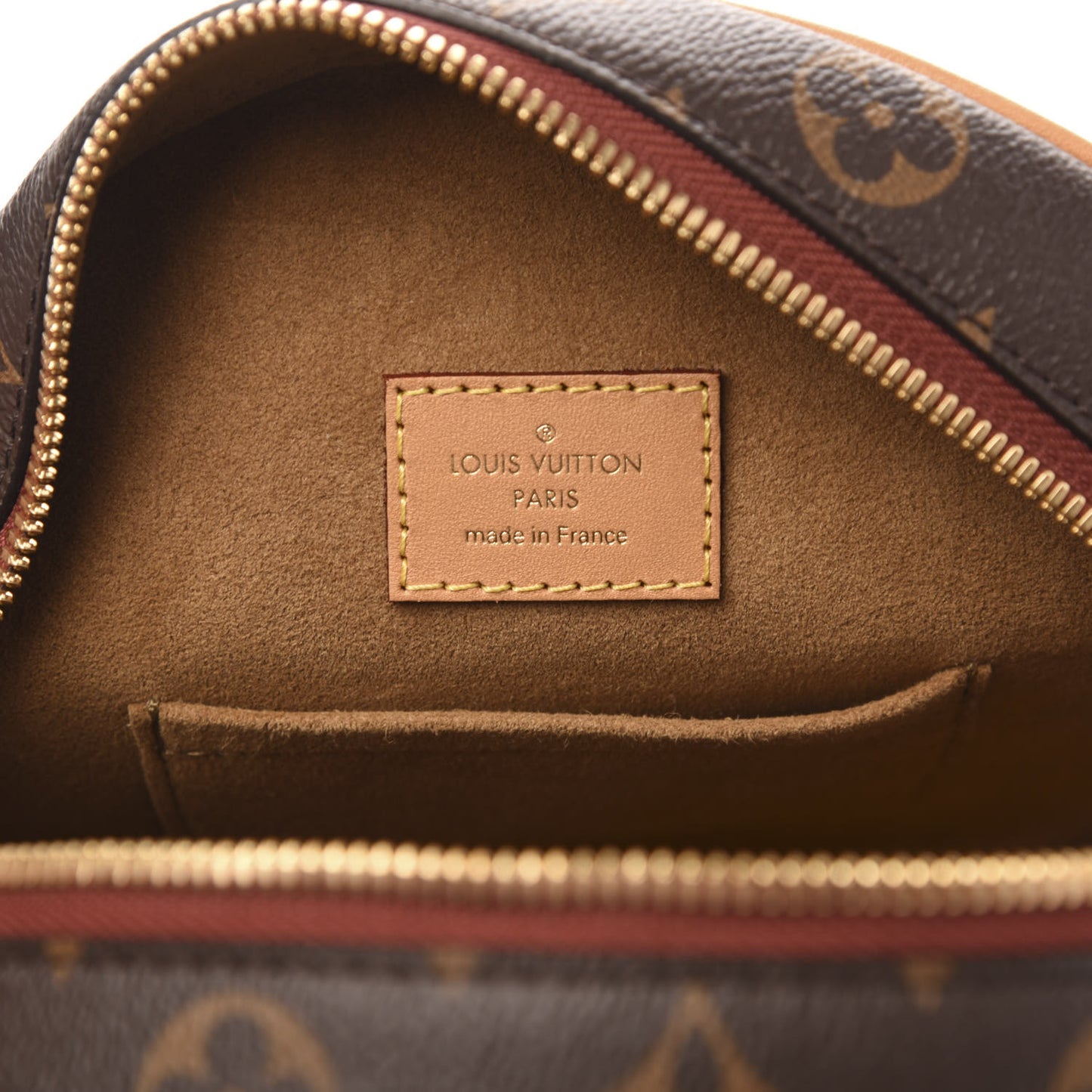 Monogram Boite Chapeau Souple