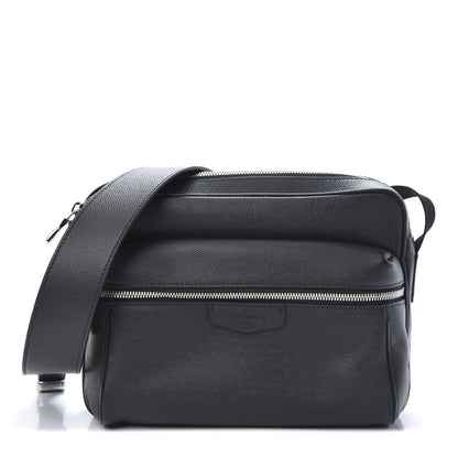 Louis Vuitton Taiga Outdoor Messenger PM Black 1 of 10