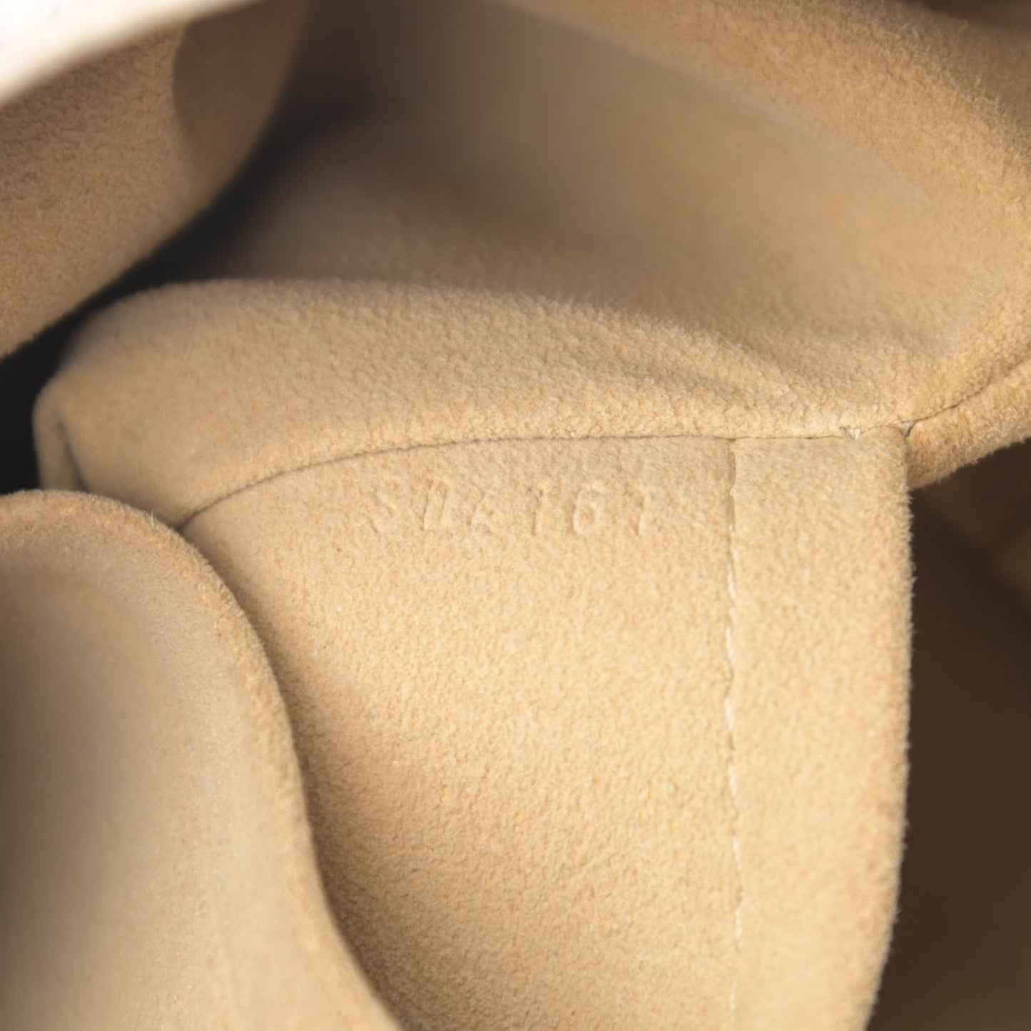 Damier Azur Artsy MM