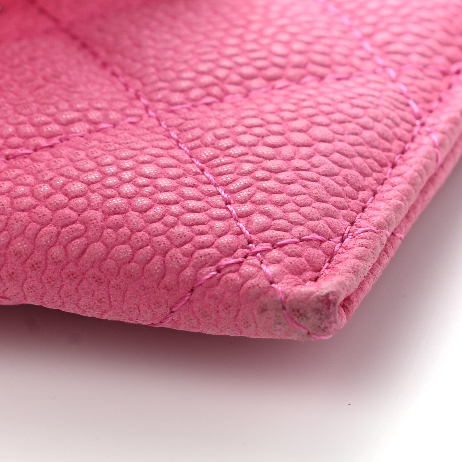 Chanel Iridescent Caviar Quilted Card Holder Pink 10 of 12
