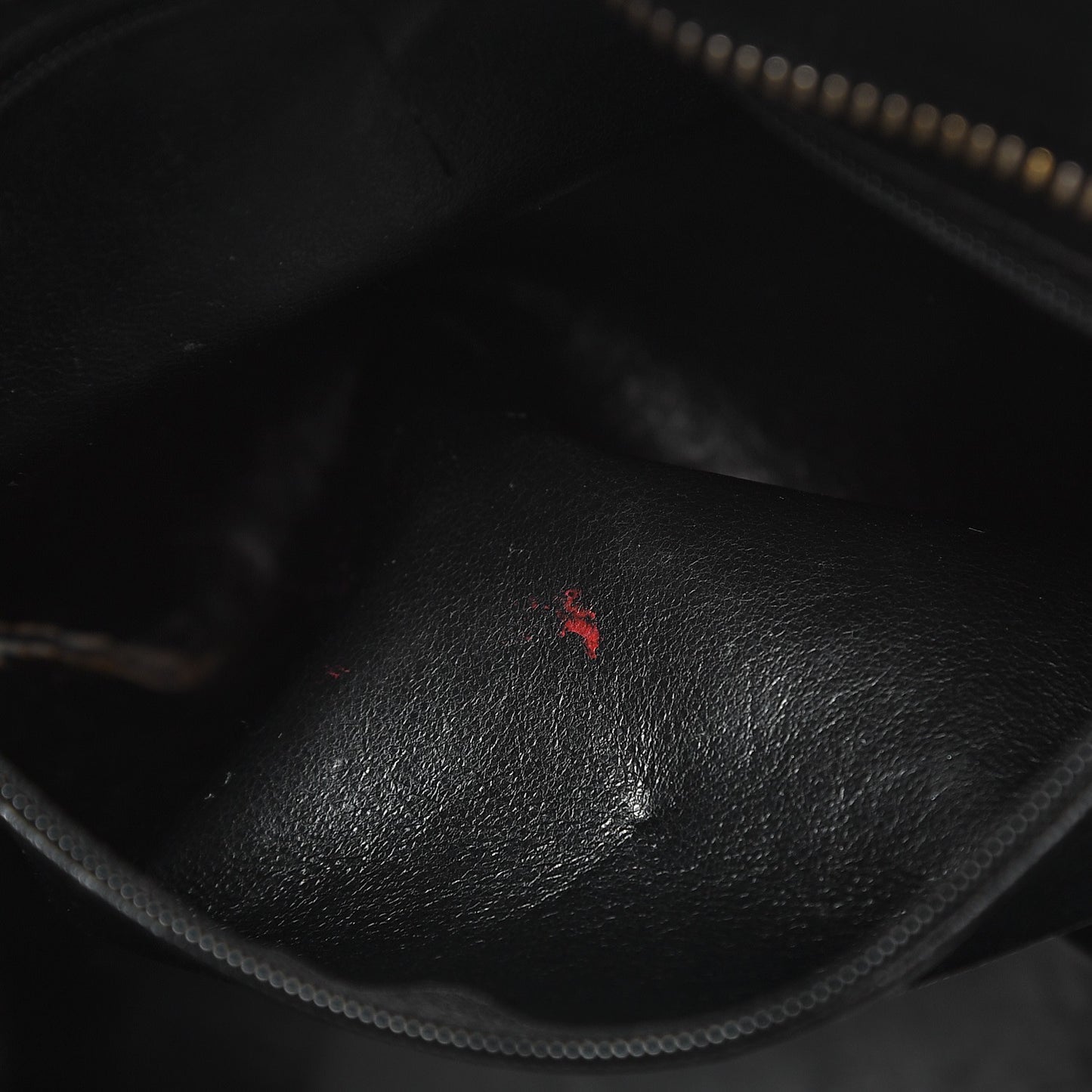 Caviar Quilted Medallion Tote Black