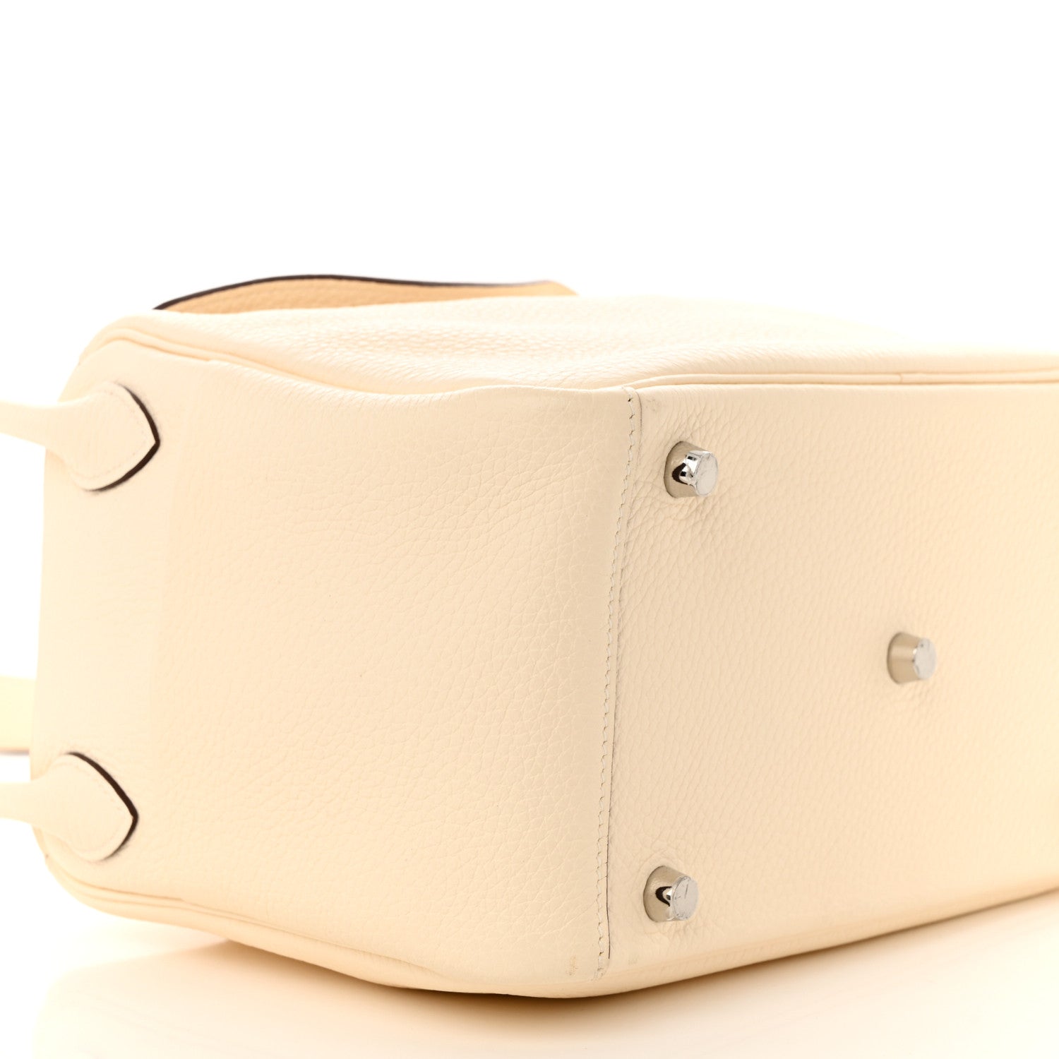 Hermes Taurillon Clemence Lindy 26 Nata 9 of 10