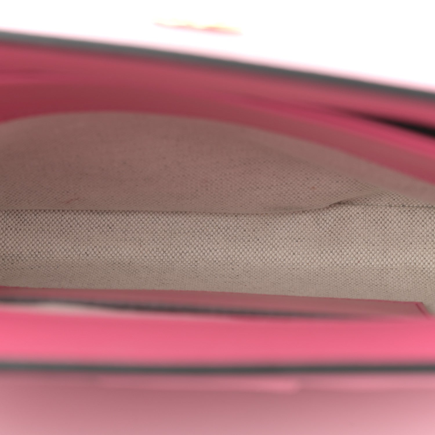 Gucci Calfskin GG Matelasse Small Slim Chain Shoulder Bag Rhodamine Pink Natural 5 of 11