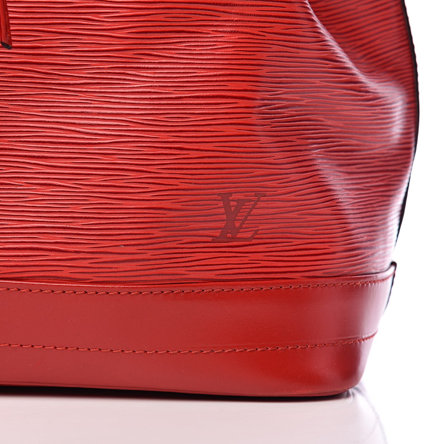 Epi Noe Castillan Red