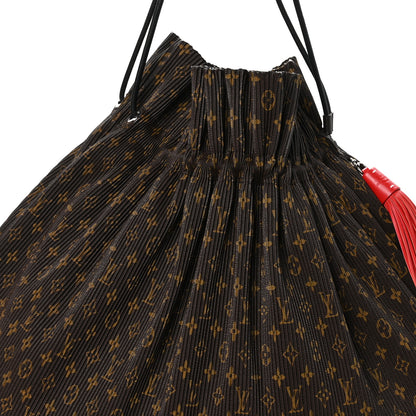 Louis Vuitton Monogram Canvas Pleated Explorer GM 8 of 10