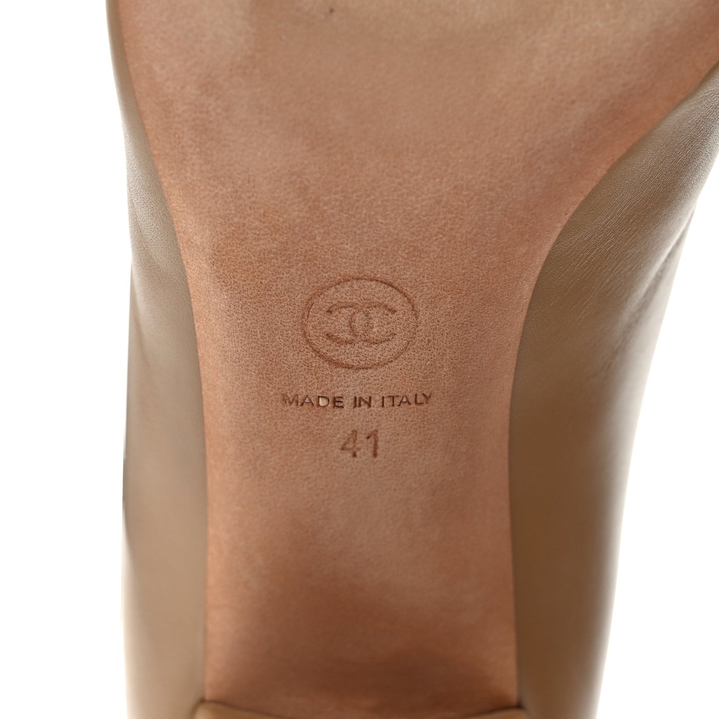 Lambskin Patent Cap Toe Pumps 41 Beige White