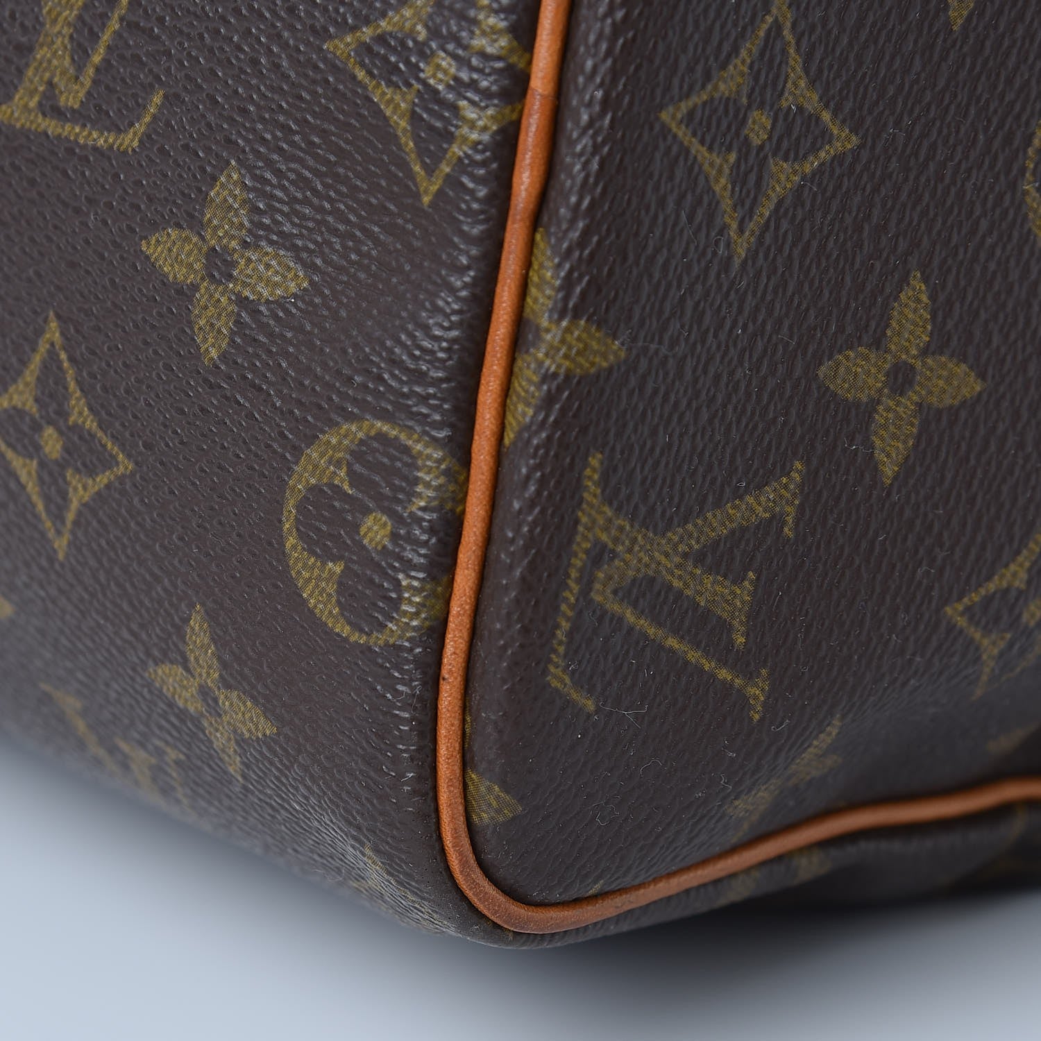 Louis Vuitton Monogram Speedy 25 18 of 18