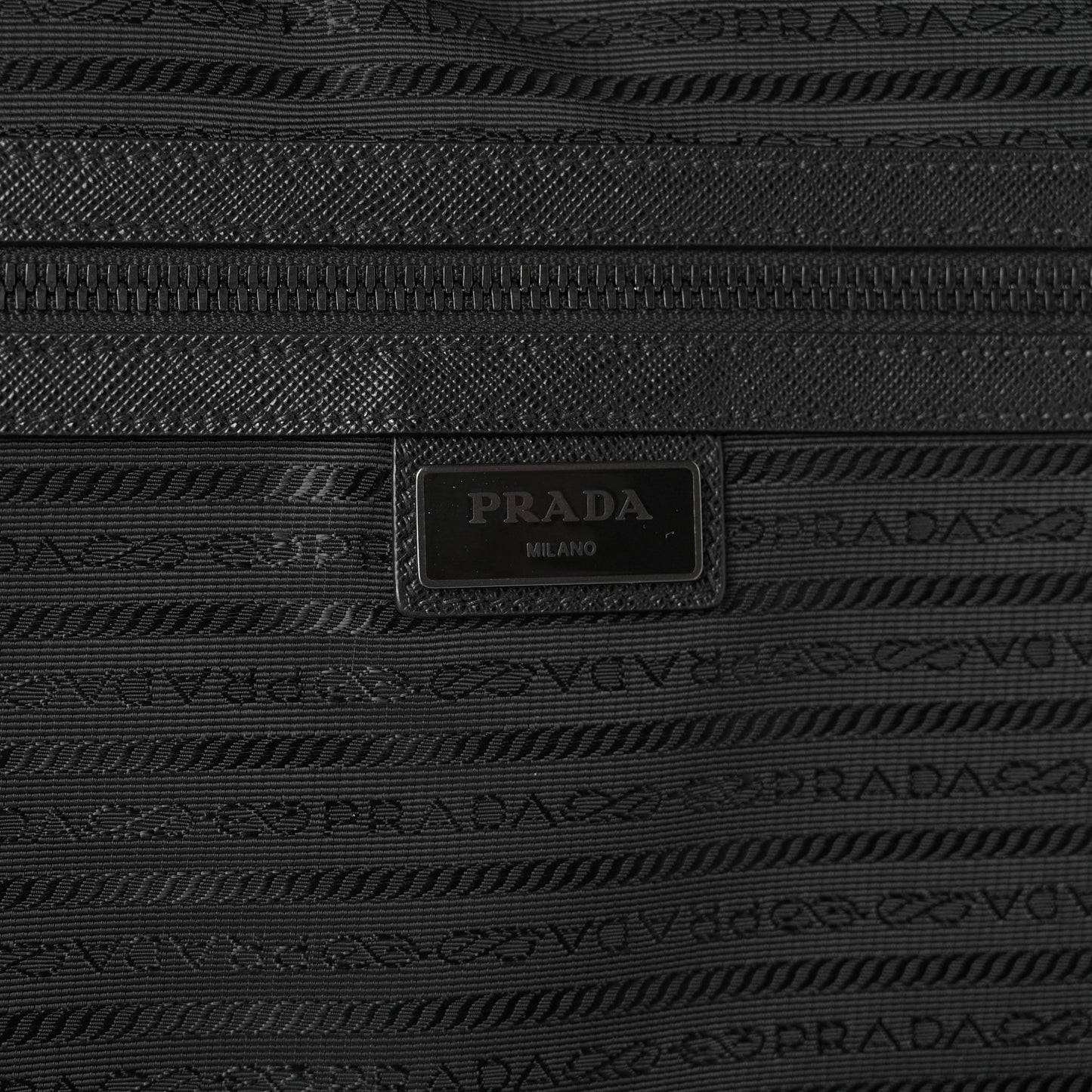Tessuto Nylon Saffiano Trolley Luggage Black