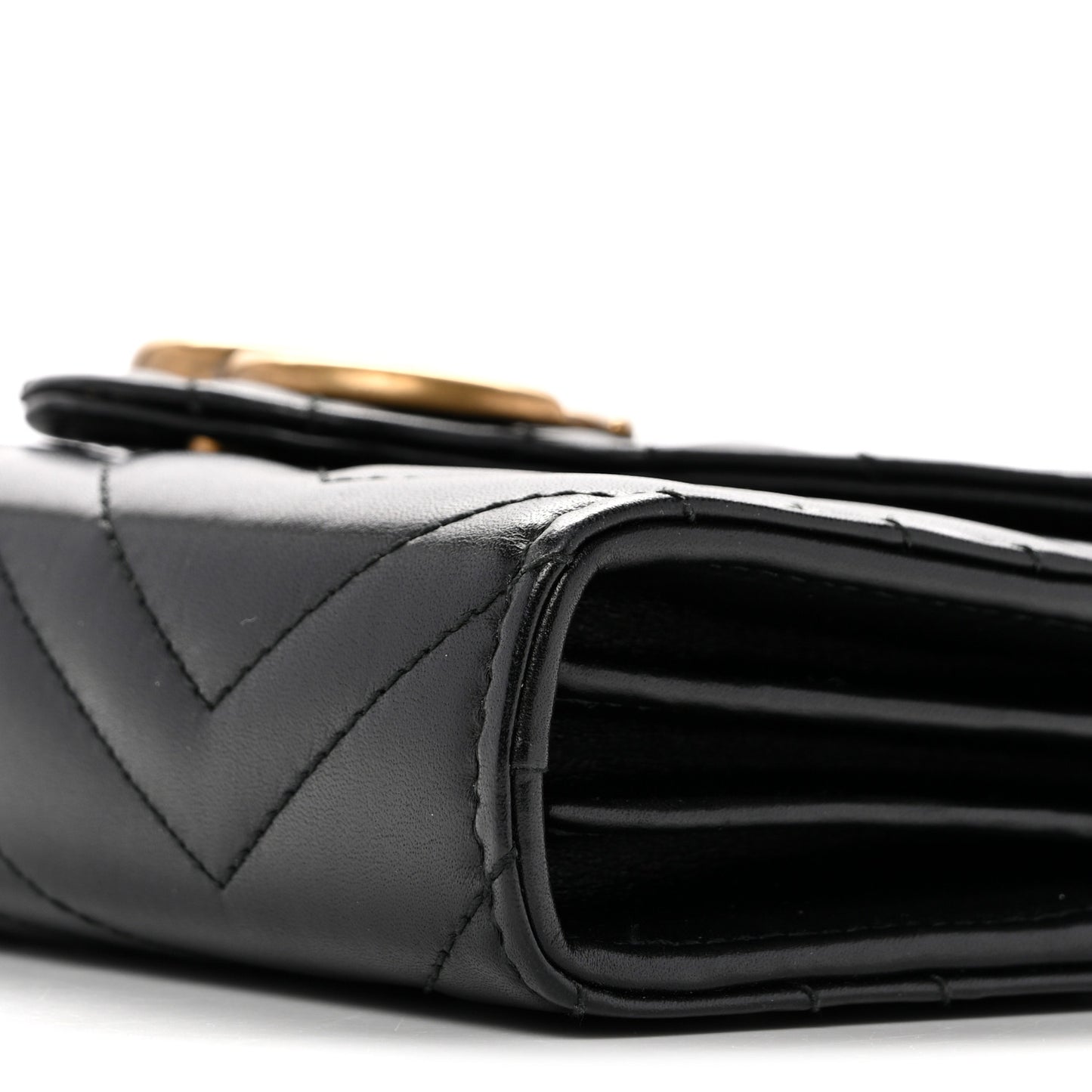 Calfskin Matelasse GG Marmont Chain Wallet Black