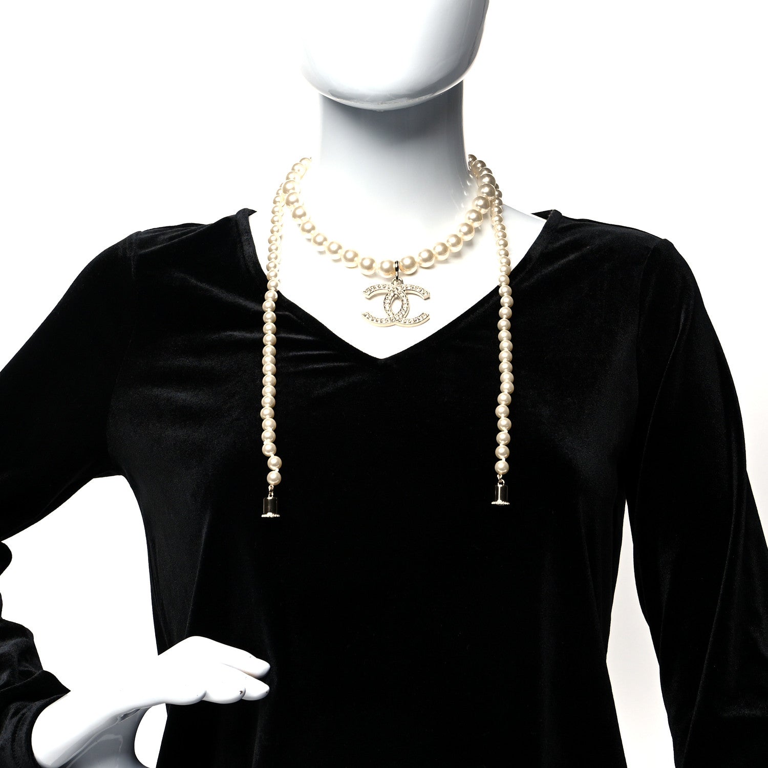 Chanel Pearl Crystal CC Airpods Necklace Gold 2 of 5