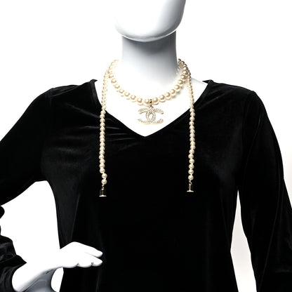 Chanel Pearl Crystal CC Airpods Necklace Gold 2 of 5