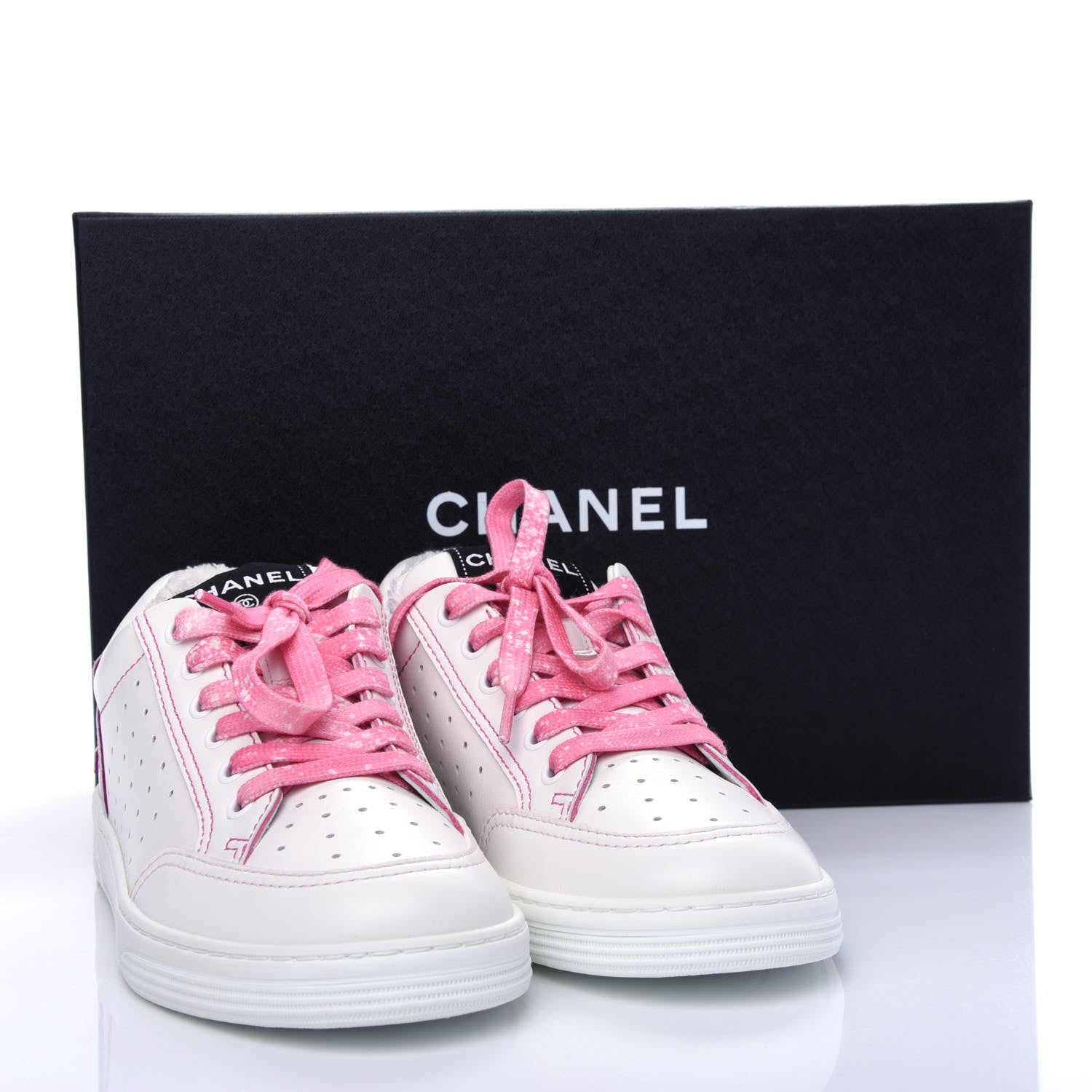 Chanel Calfskin Womens Logo Sneakers 37.5 White Pink 11 of 11