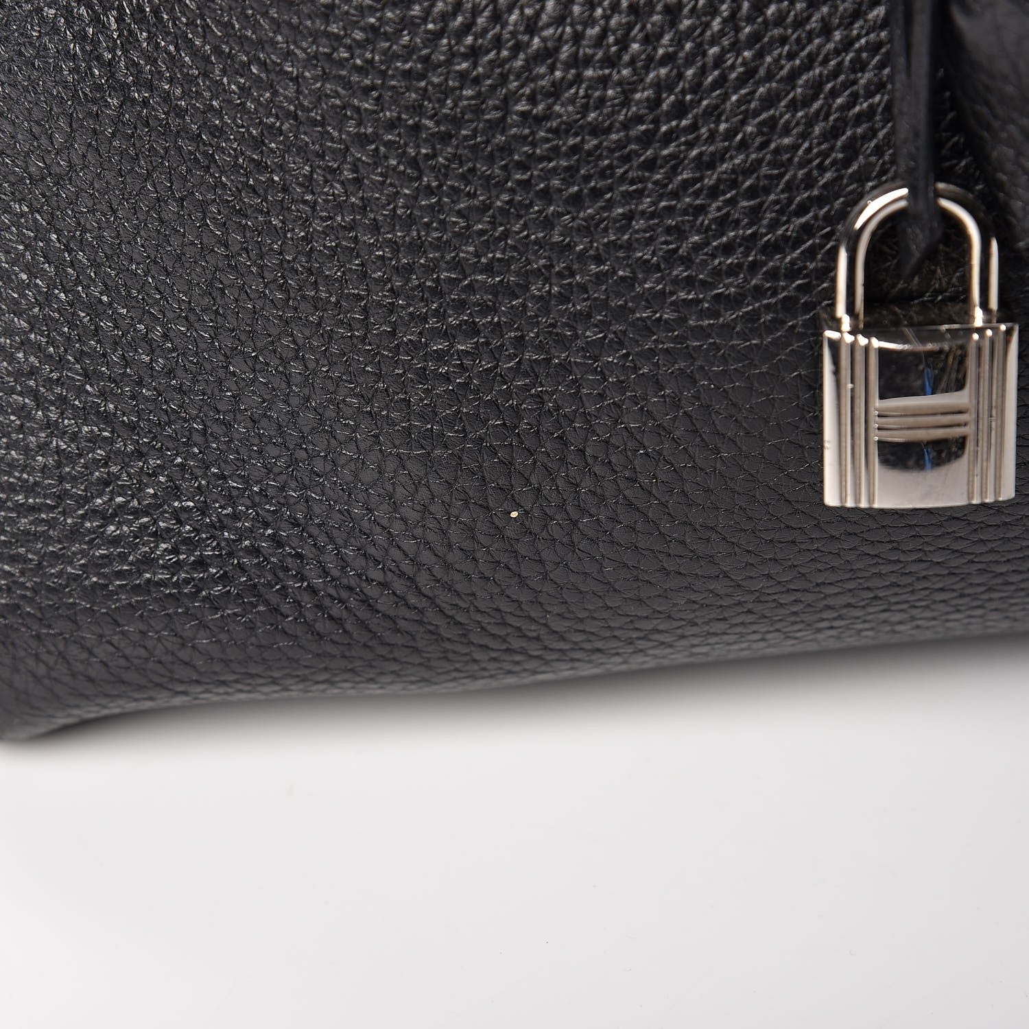 Hermes Taurillon Clemence Victoria II 35 Black 13 of 17