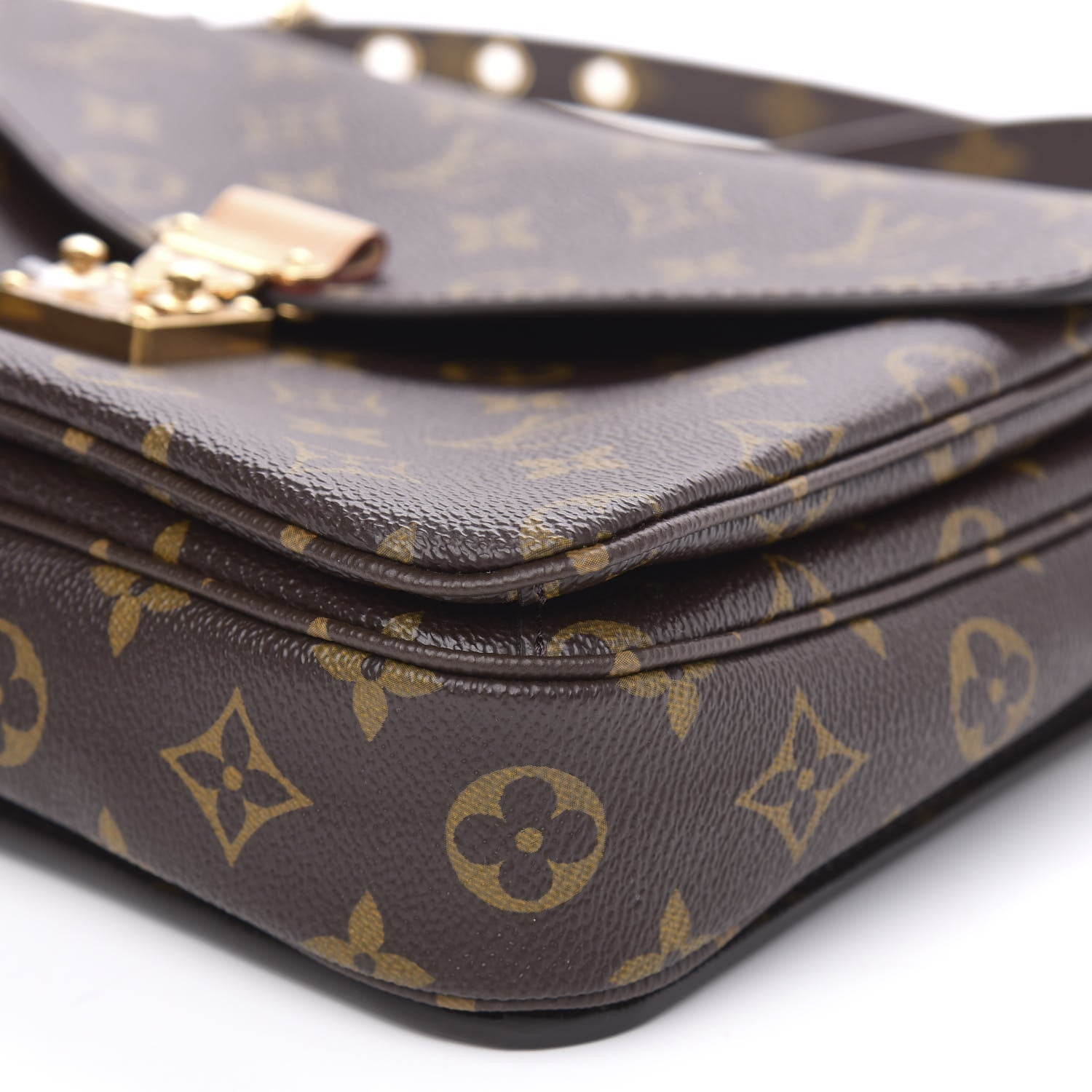 Louis Vuitton Monogram Pochette Metis 9 of 10