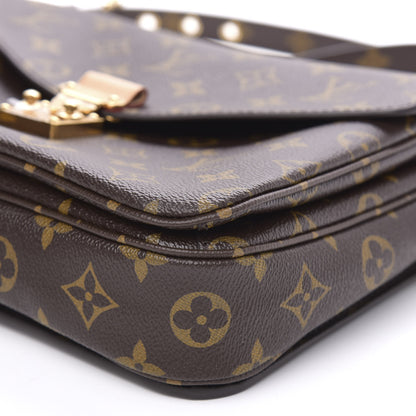 Louis Vuitton Monogram Pochette Metis 9 of 10