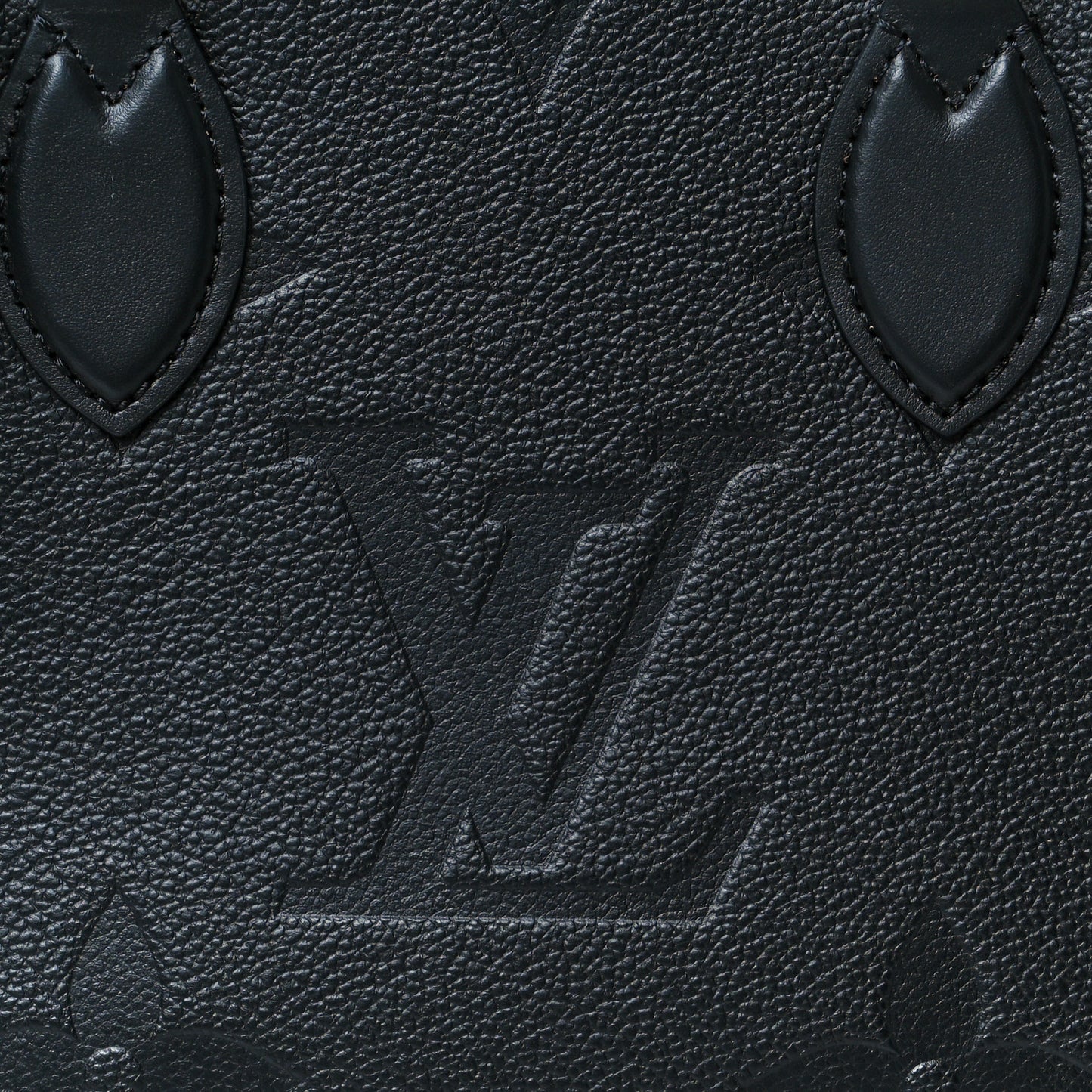Empreinte Monogram Giant Onthego PM Black