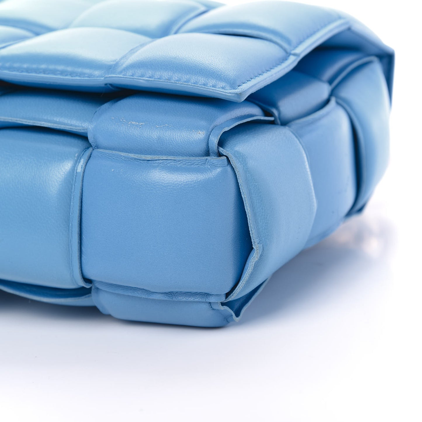 Lambskin Maxi Intreccio Padded Chain Cassette Crossbody Bag Swimming Pool