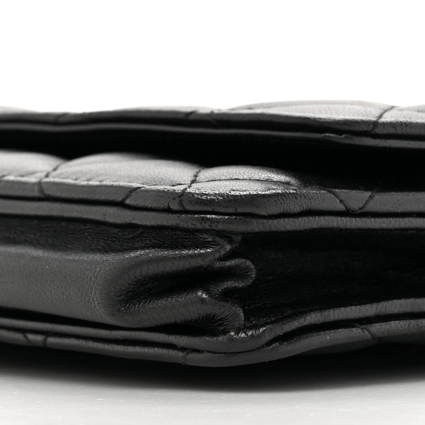Lambskin Quilted Wallet On Chain WOC Black