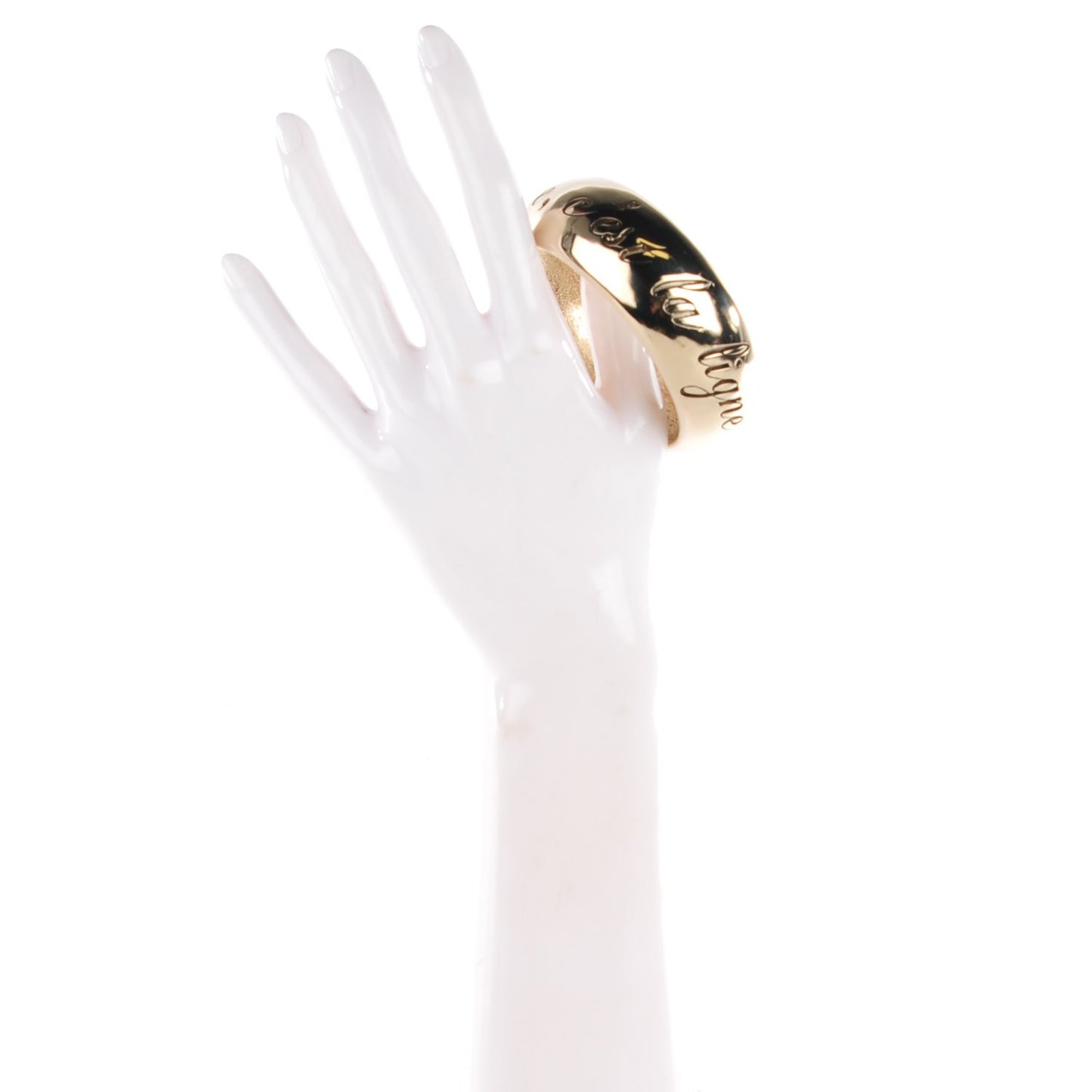 Wide L'Elegence French Quote Bangle Gold