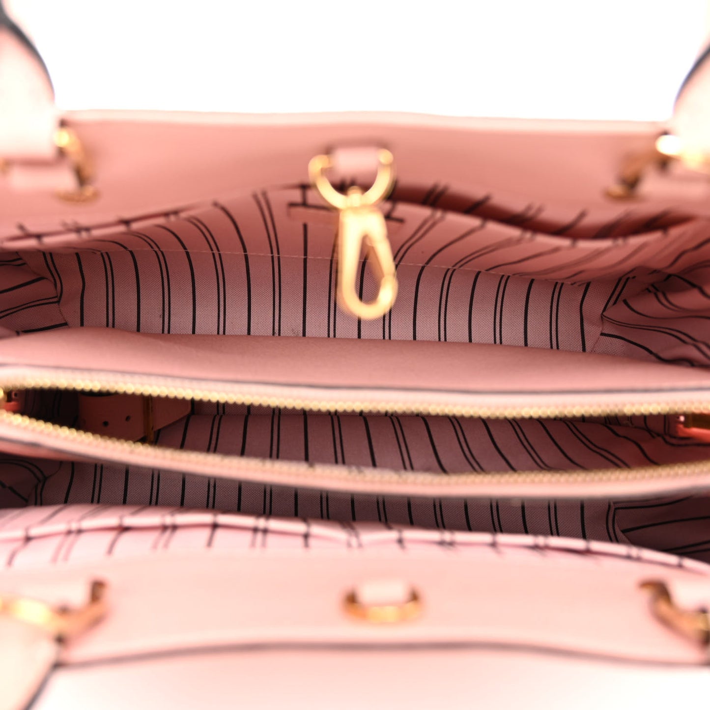 Empreinte Montaigne BB Rose Poudre