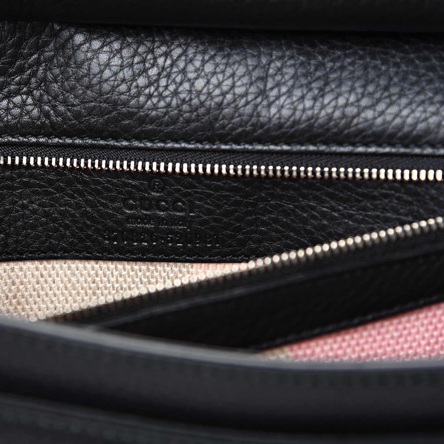 Gucci Pebbled Calfskin Medium Bamboo Daily Flap Shoulder Bag Black 5 of 8