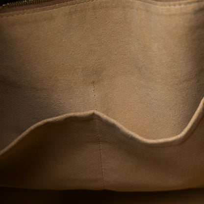 Louis Vuitton Monogram Artsy GM 13 of 16