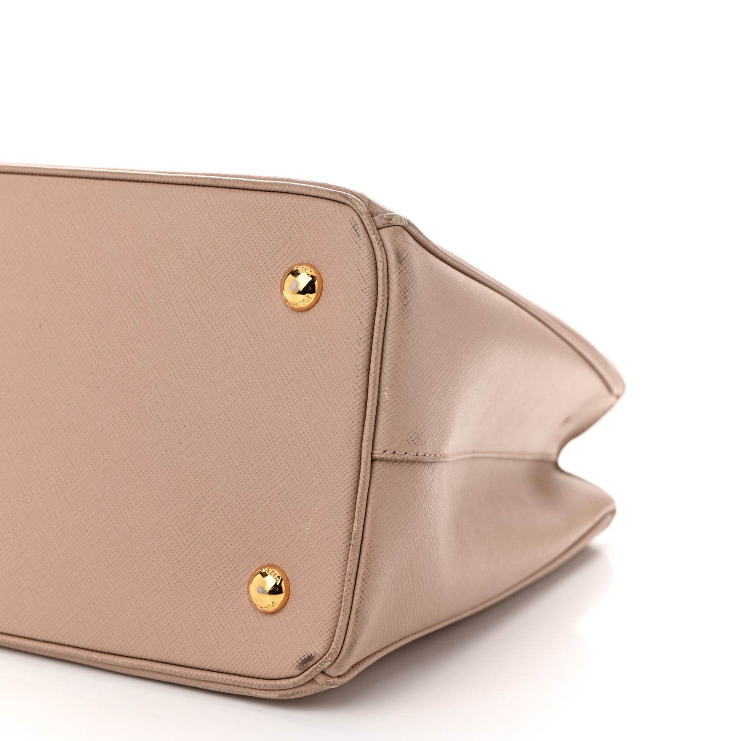 Saffiano Lux Medium Tote Cammeo