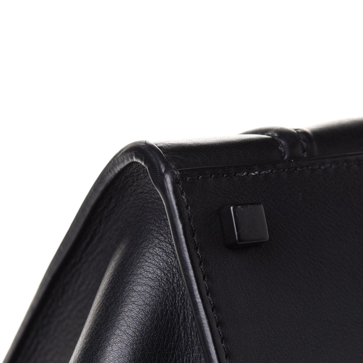 Supple Calfskin Medium Phantom Luggage Black