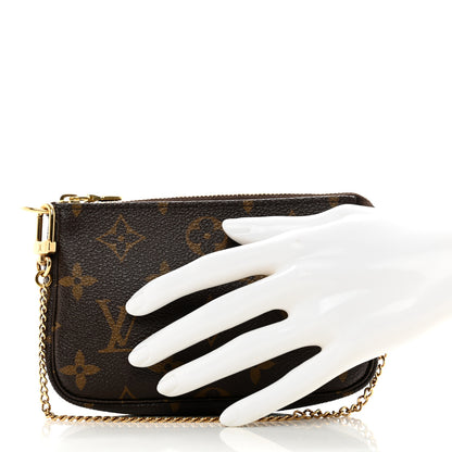 Louis Vuitton Monogram Mini Pochette Accessories 2 of 7