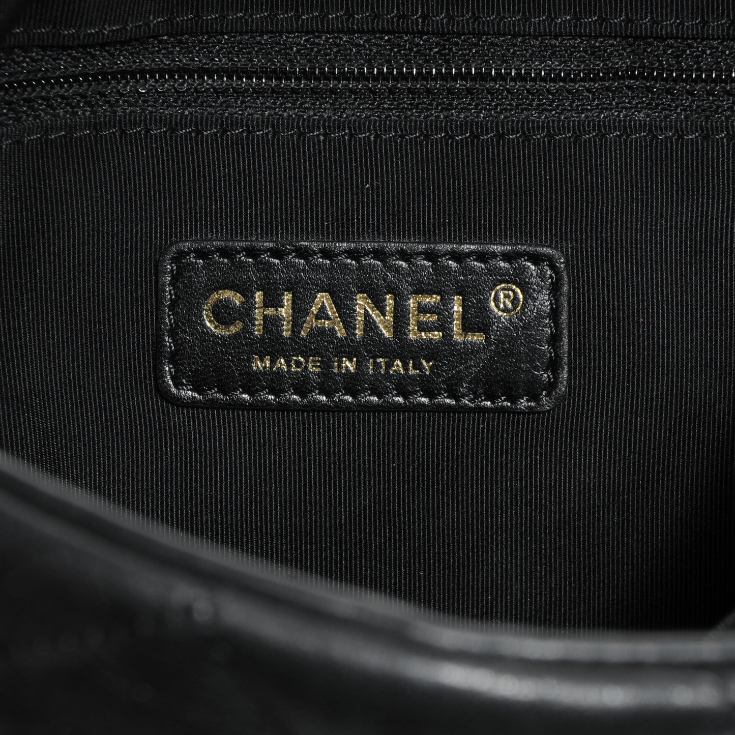 Calfskin Medium Chain Me Hobo Black